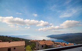 Lemechi Casa Girasole Apartments